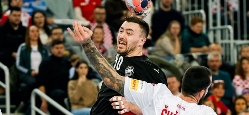 Сегодня определятся финалисты мужского чемпионата Европы: сборная Германии сразится с хорватами, датчане встретятся с исландцами