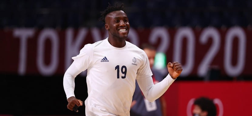 Франция. Люк Абало, планировавший закончить с гандболом после Токио, рассматривает возможность продолжения карьеры