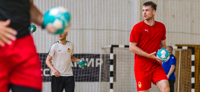 Межсезонье. СКИФ. Сергей Николаенков: "Главное — вернуть удовольствие от гандбола!"