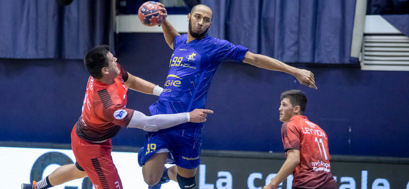 Франция. "Кретей" пополнился "медицинским джокером". Это левый полусредний Эдсон Имаре