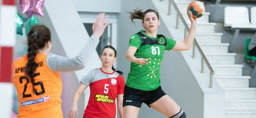 Высшая лига. Елена Стрельцова: "Мне очень хочется вернуться в Суперлигу и играть там дальше" (ВИДЕО)