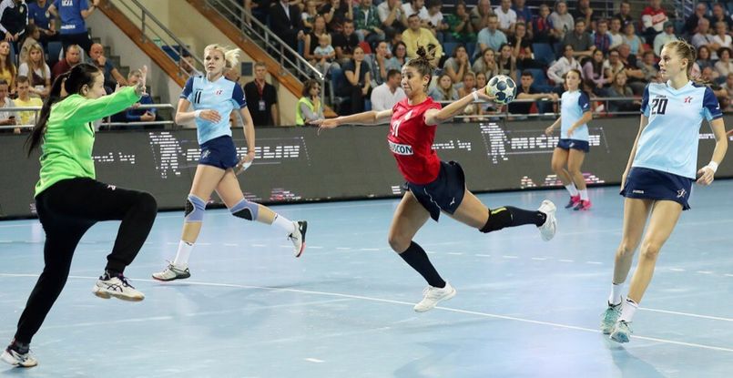 Суперлига. Вратарь "Звезды" Екатерина Кирикиас прокомментировала игру с ЦСКА (ВИДЕО)