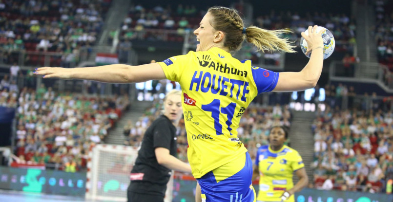 Франция. Манон Уэтт: "Очевидно, что перенос Олимпиады добавляет мне шансов на попадание в состав, но загадывать сложно"