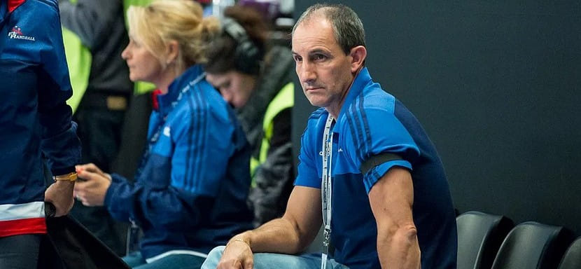 Известный специалист Алан Порт, уволенный из женской сборной Франции в 2016 году, получит 180 тысяч евро компенсации