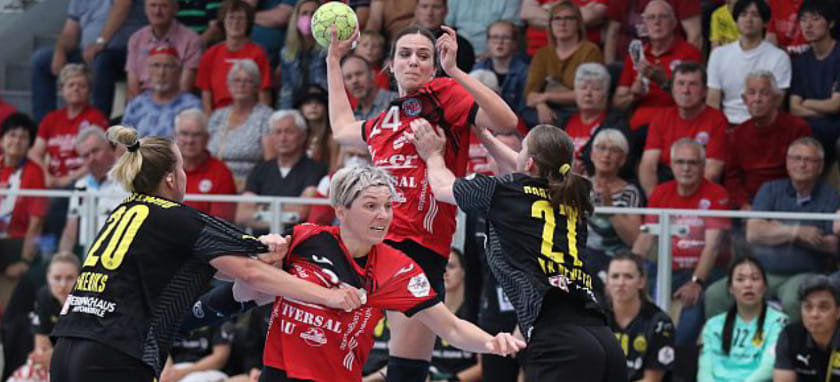 Германия. "Тюрингер" разгромил "Боруссию" и во вторник разыграет бронзовые награды бундеслиги с "Букстехуде". "Битигхайм" прошёл чемпионат без потерь