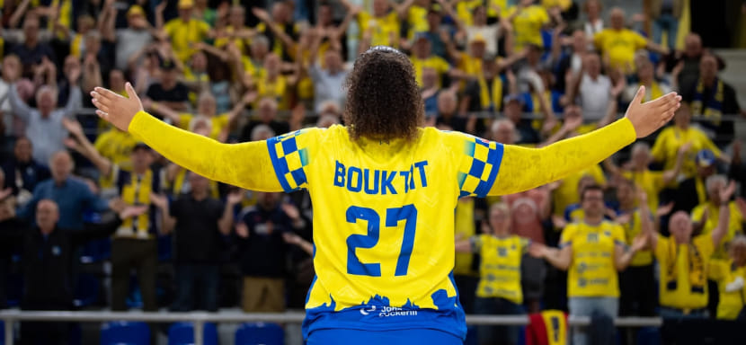 "Мец" обыграл "Глорию Бистрицу", "Эсбьерг" взял верх над "Сторхамаром" в заключительных матчах 3-го тура Лиги чемпионов