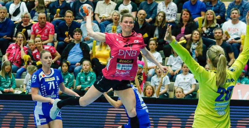 Жанет Кристиансен: "Кроме "Кристиансанда", были предложения от других клубов. Потратила много времени, чтобы принять решение"