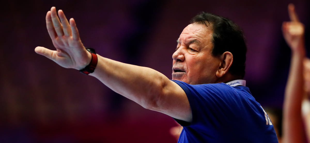 Кадровый слух. У Тимура Дибирова в "Загребе" снова происходит смена главного тренера — во вторник объявят о назначении Ненада Шоштарича