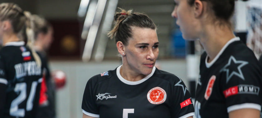 Екатерина Арутюнян: "Почему ушла? Переехала в Адлер к мужу, который устал от брака на расстоянии"