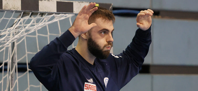 Венгрия. В новом сезоне за "Пик" будут выступать правый крайний Беньямин Силадьи и вратарь Мартин Надь