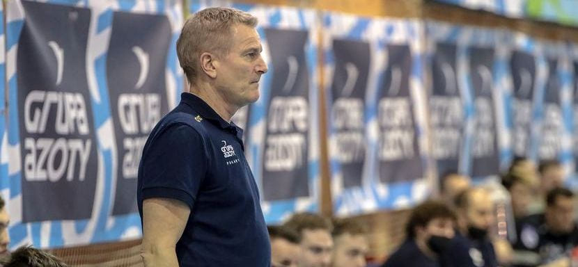 Польша. Официально. Датчанин Ларс Вальтер уволен с поста главного тренера "Азотов"