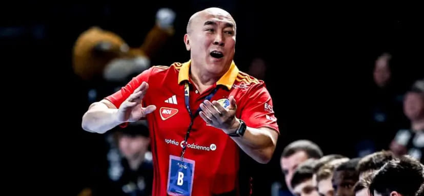 Французская ассоциация тренеров раскритиковала назначение Таланта Дуйшебаева на пост главного тренера мужской сборной