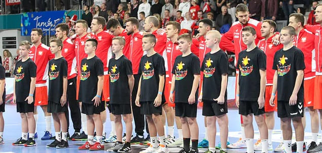 Польша. Три случая заражения в сборной, шестеро игроков изолированы — гандбольный союз пытается отложить матч против словенцев