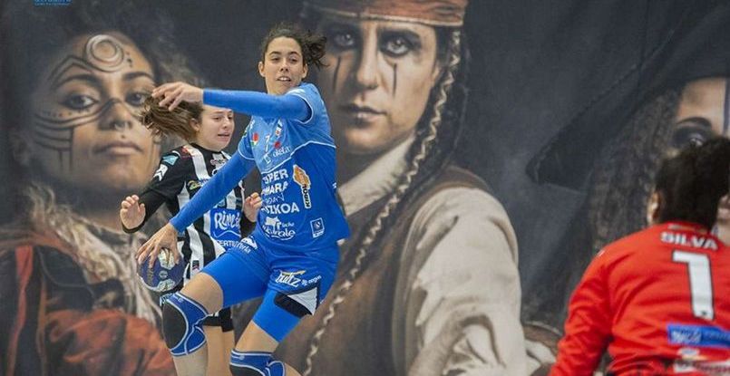 Испания. Второй бомбардир "Бера-Беры" в минувшем сезоне Сара Хиль продлила контракт с клубом