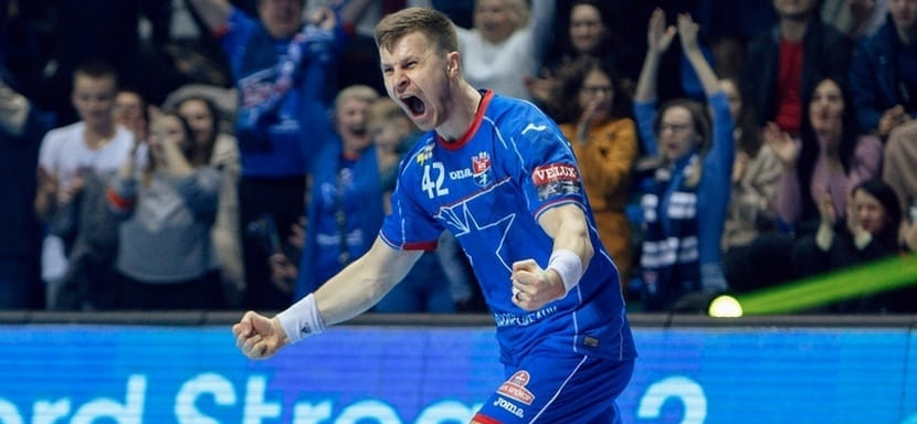 Беларусь. Артема Сельвесюка ждет еще одна операция на травмированном колене. В этом сезоне линейный "Бреста" больше не сыграет