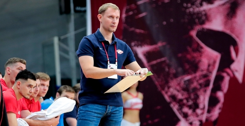 Суперлига. Главный тренер Василий Филиппов покинул "Спартак". Исполнять обязанности главкома будет Игорь Левшин