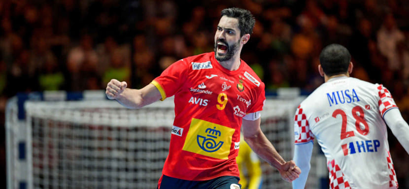 Испания. Рауль Энтрерриос после вручения приза MVP минувшего сезона: "Завершать карьеру подобным образом — незабываемо"