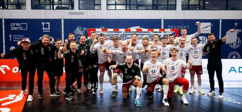 "Выбжеже" по пенальти был сильнее "Островии" в стартовом туре мужского чемпионата Польши