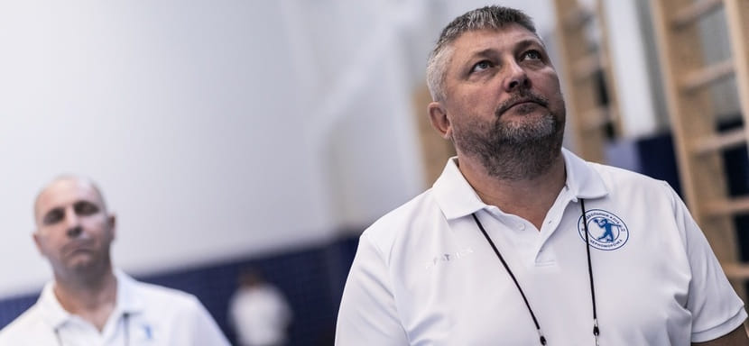 Высшая лига. Сергей Матяж: "Панасовская травмировала плечо, требуется операция. Пуленко подвернула голеностоп"