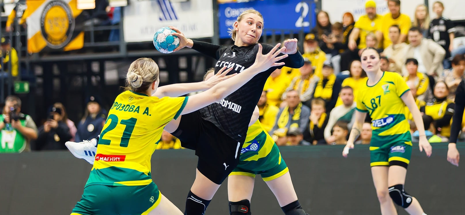 "Ростов-Дон" без флёра недосягаемости. ЦСКА — чемпион третьего круга. Ждать ли трансферы?