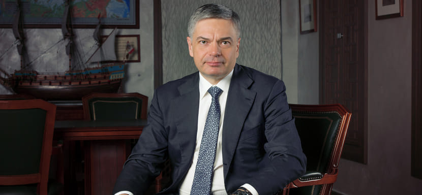 Сергей Шишкарёв: "Велимир Петкович никуда не собирается и продолжает работать с мужской сборной России"