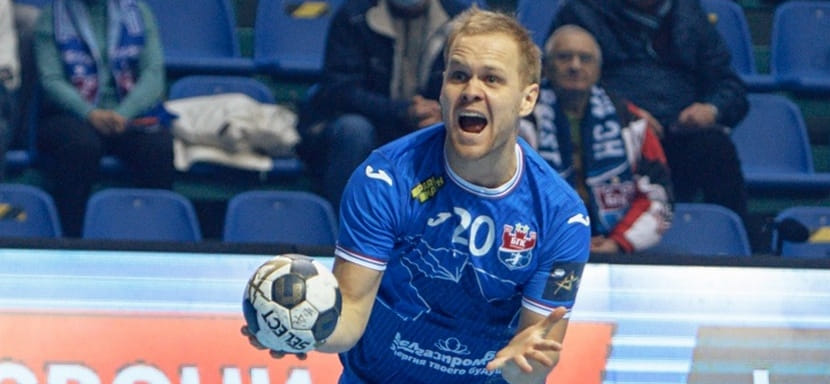 Источник: разыгрывающий сборной Словении Сташ Скубе больше не сыграет за "Мешков Брест". Он занят поисками нового клуба