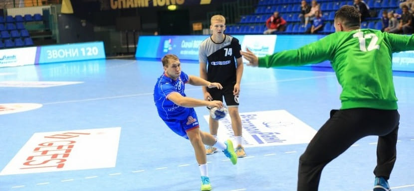 Беларусь. Мужской чемпионат начался с разгрома "Кронона" "Брестом". Команда Дани Гордо обыграла соперника с перевесом в 20 мячей