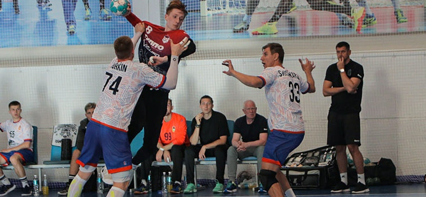 Товарищеский матч. ЦСКА в упорной борьбе одолел в Минске фарм-клуб СКА. В понедельник московский клуб сыграет с основным составом