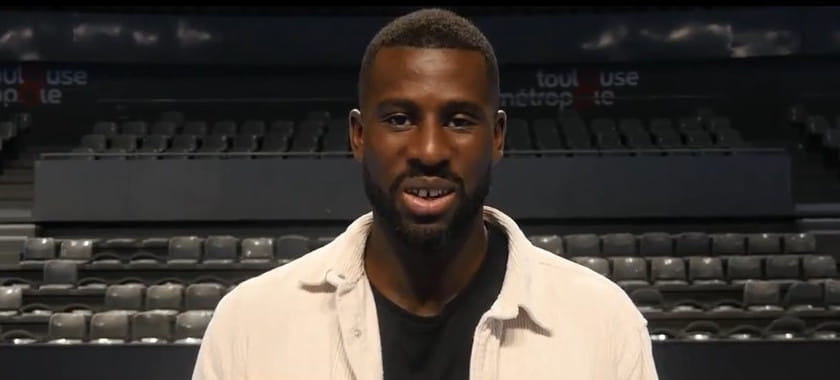 Лучший защитник прошлого сезона чемпионата Франции Бакари Диалло может продолжить карьеру в "Висле" Косоротова и Самойло