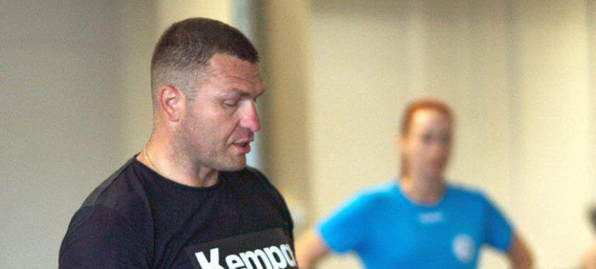 Александр Колотев: "Тренажёрный зал, оборудованный именно для игровиков, у нас в стране всего один: он находится в Ростове-на-Дону"