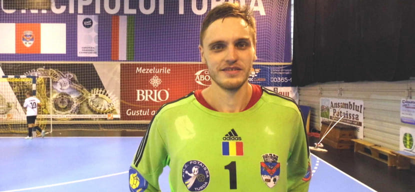 Финский "Кокс" нашел замену литовскому вратарю Гедрюсу Моркунасу. Это 29-летний румын Адриан Тенгя