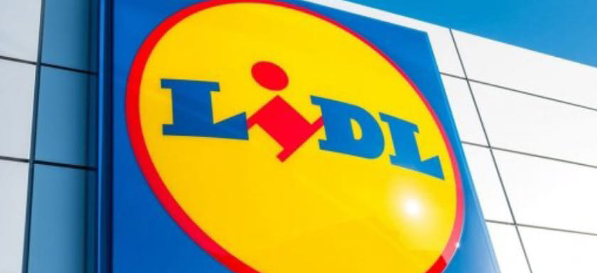 Франция. Сеть супермаркетов "Lidl" будет спонсировать 30 профессиональных и любительских клубов страны. Компания являлась партнером лиги