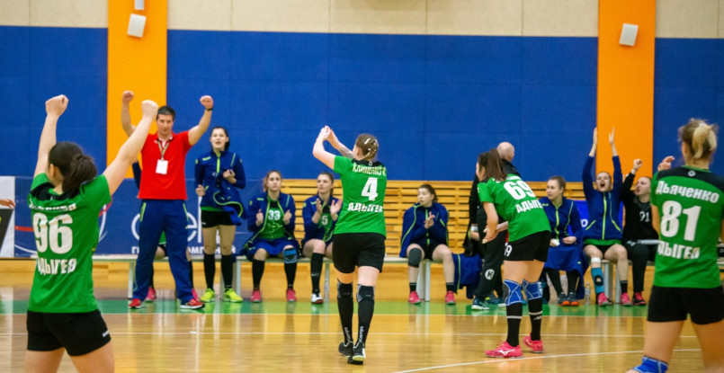 Суперлига. Битвы на нижних этажах: гляжусь в тебя, как в зеркало…