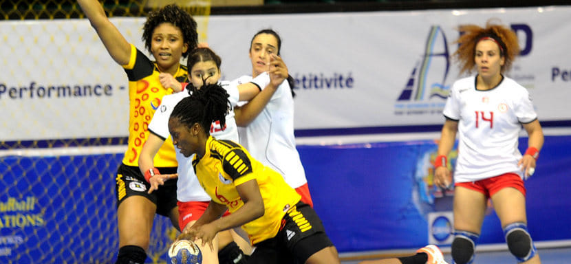 Кубок африканских наций. Сборные Анголы и Камеруна сыграют в финале женского турнира