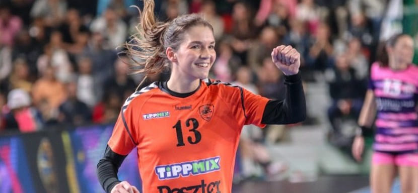 Франция. Левая крайняя венгерского "Шиофока" Камий Аустен продолжит карьеру в "Безансоне"