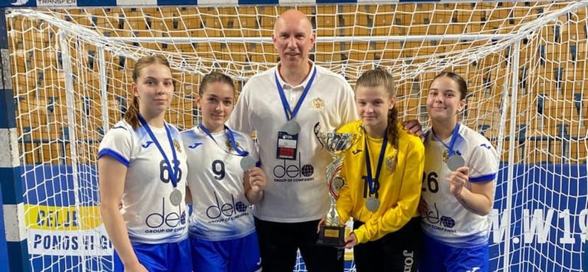 Чемпионат Европы (U-19). Олег Минин: "В финале где-то просто перегорели, где-то хотели что-то доказать. Двигаемся дальше, команда у нас перспективная"