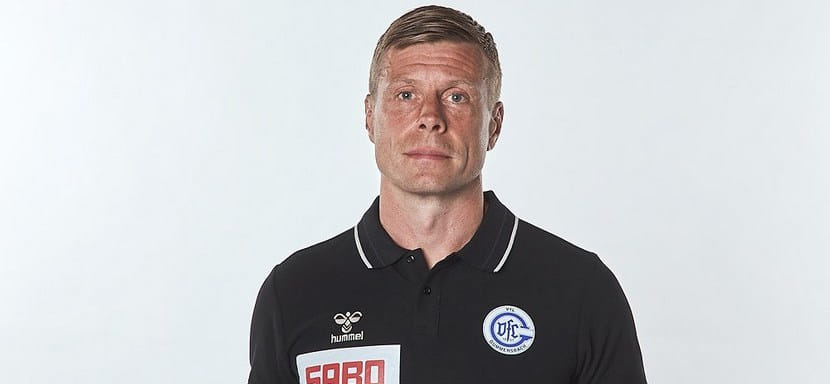 Германия. "Гуммерсбах" (Д2) объявил о подписании нового длительного контракта с главным тренером Гудьоном Валюром Сигурдссоном