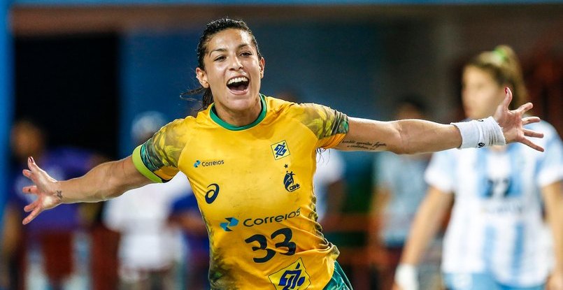 Бразильянка Жаклин Анастасио и черногорка Андрияна Татар стали гандболистками польского "Люблина"