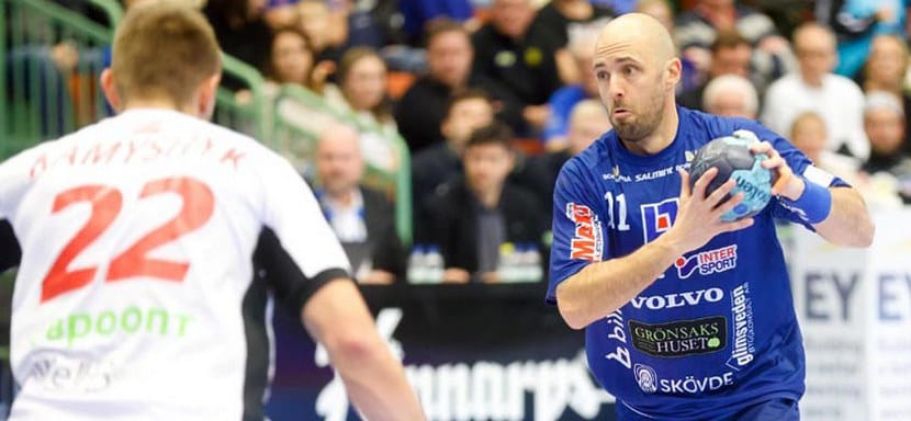 Кубок ЕГФ. "Шевде" вышел против СКА без четырех игроков основы. Еще один гандболист завершил матч с подозрением на сотрясение мозга