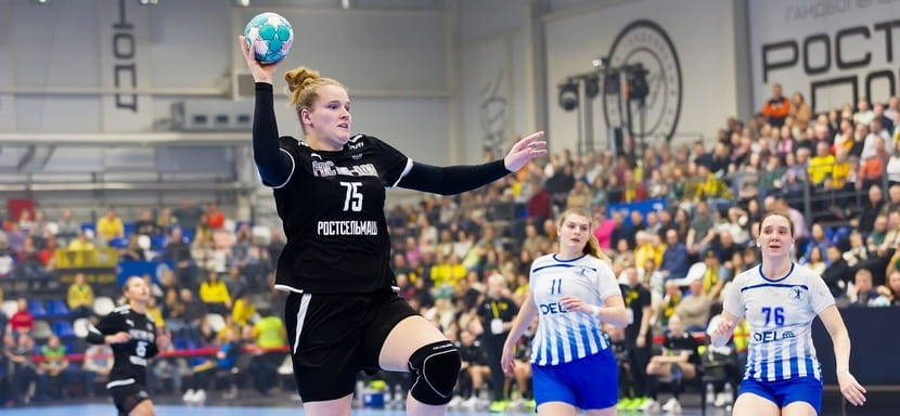 Olimpbet Суперлига. Линейная "Ростова" Алёна Амельченко проходит медицинское обследование. Не исключается необходимость операции