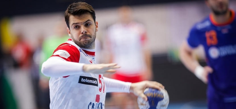 Балканы. Правый крайний сборной Хорватии Филип Главаш станет одноклубником россиянина Тимура Дибирова по "Загребу"