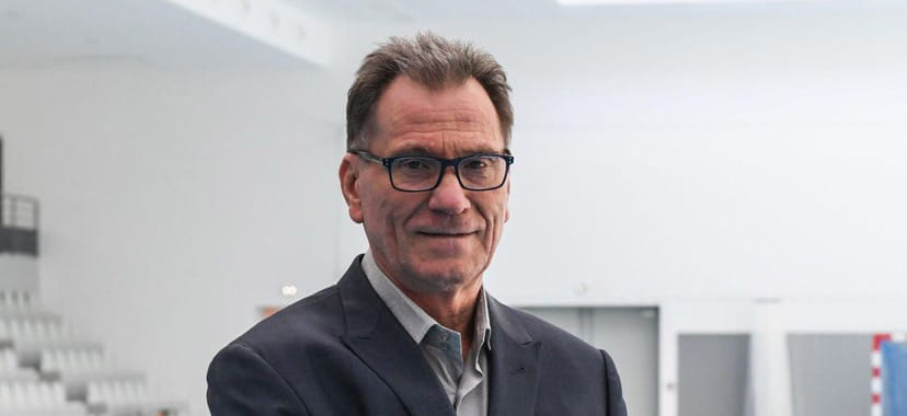 ЧМ-2021. Финал станет для Торира Хергейрссона и Оливье Крюмбольца десятым в их тренерских карьерах. Счет личных встреч в решающих матчах — 2:1