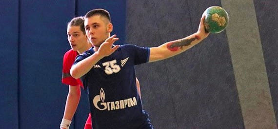 Olimpbet Суперлига. Владислав Добрынин: "Постараюсь выжимать из себя всё, что есть, и при этом набираться опыта"