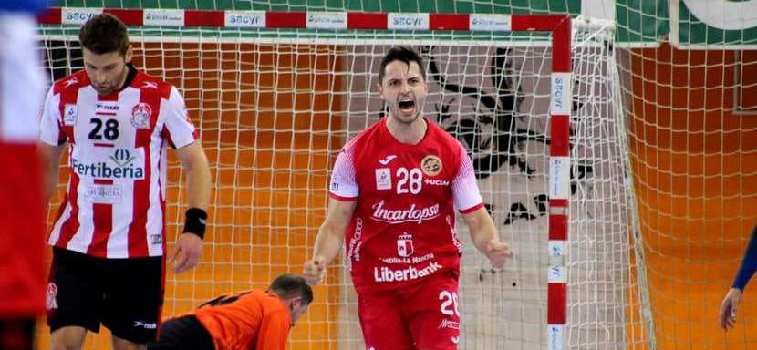 Словакия. За "Татран" со следующего сезона будет выступать испанский левый крайний "Куэнки" Серхио Лопес