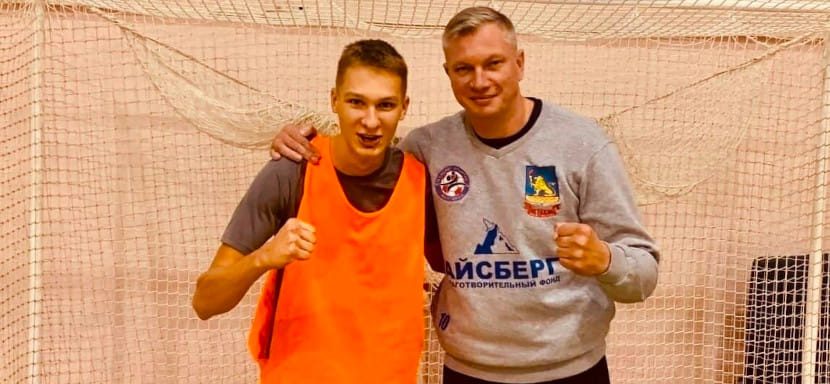 Семейный подряд в Белгороде. "Какой отец откажется от возможности сыграть в одной команде с сыном?!"