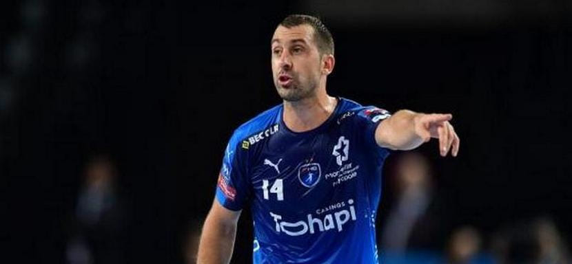 ЧЕ-2022. Сборная Франции в гостях победила команду Греции. Ветеран Микаэль Гигу забросил 1000-й мяч в форме национальной сборной