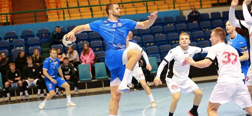 Венгрия. Левый полусредний "Бреста" и сборной Сербии Стеван Сретенович со следующего сезона будет играть за "Балатонфюред"