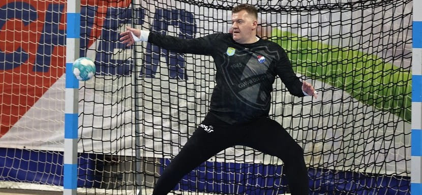 Польша. 37-летний голкипер Адам Мальхер подписал новый контракт с "Гвардией" из Ополе