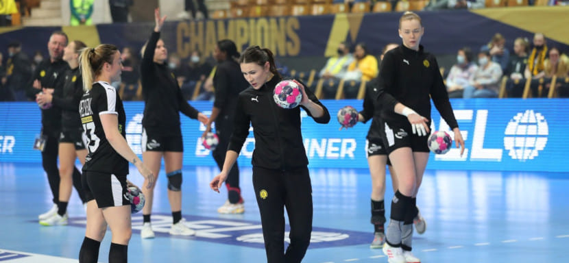 Delo Лига чемпионов. Юлия Манагарова: "Что бы я ни сказала — будет звучать как оправдание. Второго шанса не дается, нужно было использовать первую игру"