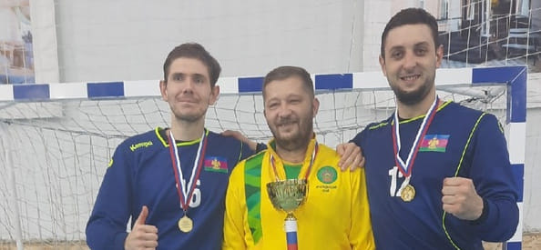 Геннадий Литвинов. Сурдлимпийцы под началом, конкуренция с командами "вышки", судейство в пляжке